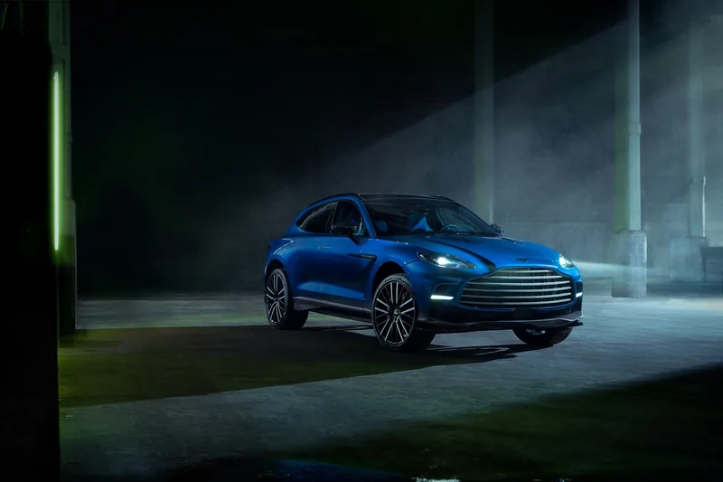 Aston Martin Dbx ราคาและรีวิว