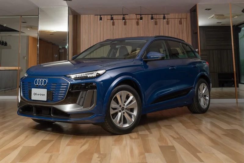 Audi Q6 ราคาและรีวิว