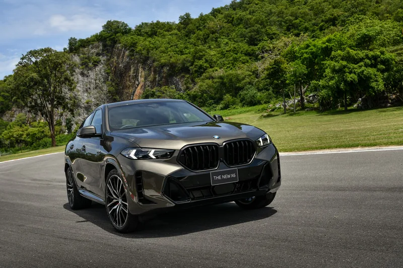 BMW X6 ราคาและรีวิว