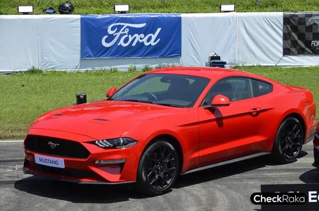 Ford Mustang ราคาและรีวิว