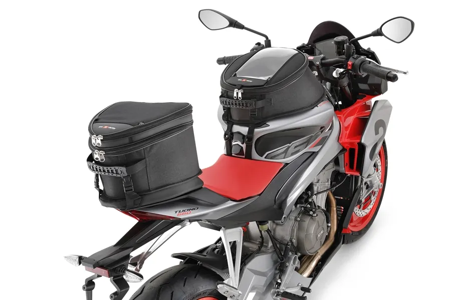 Aprilia Tuono photo 8