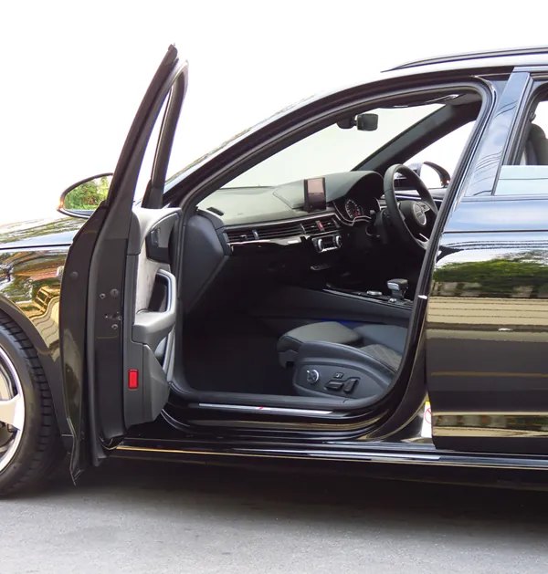 Audi A4 Avant 45 photo 7