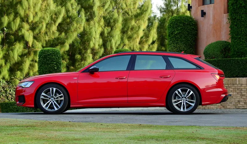 Audi A6 Avant 45tfsi photo 3