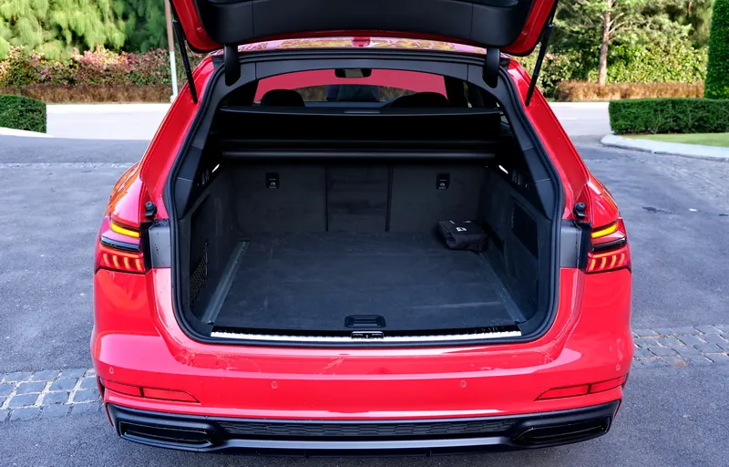 Audi A6 Avant 45tfsi photo 10
