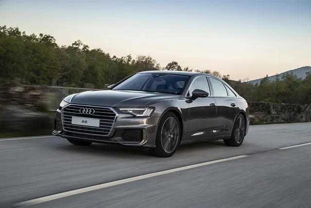 Audi A6 photo 2