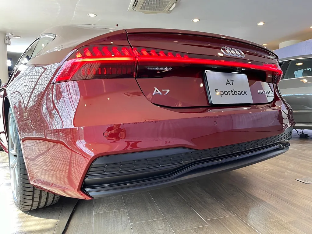 Audi A7 photo 4