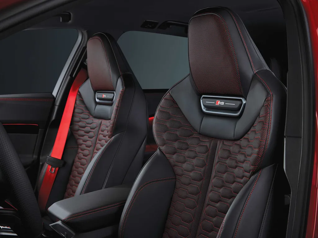 Audi RS 5 Avant photo 5