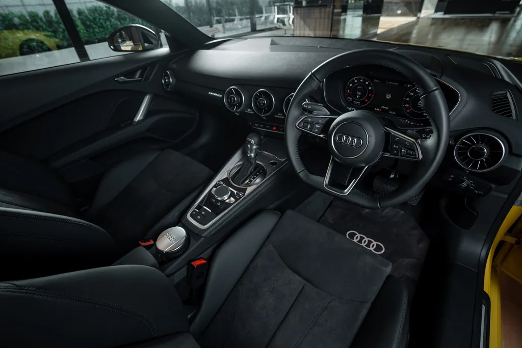 Audi Tt photo 5