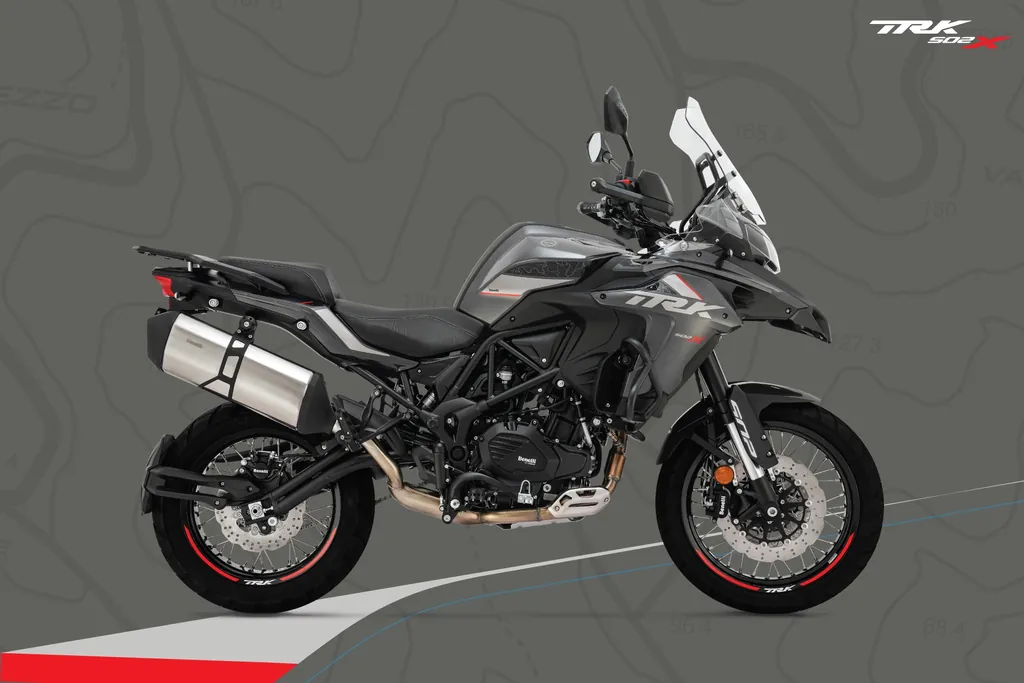 Benelli Trk photo 2