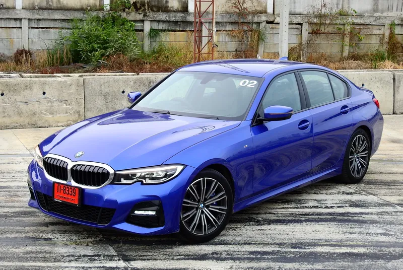 BMW 330I M Sport photo 4