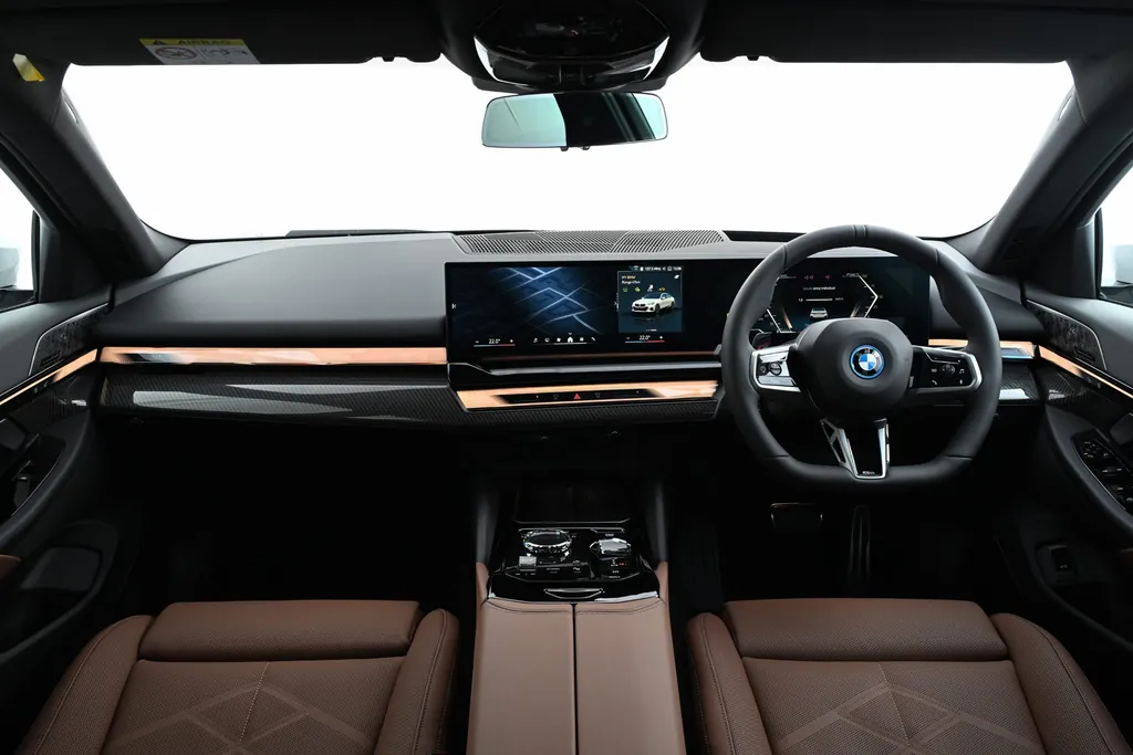 BMW I 5 Edrive40 photo 4