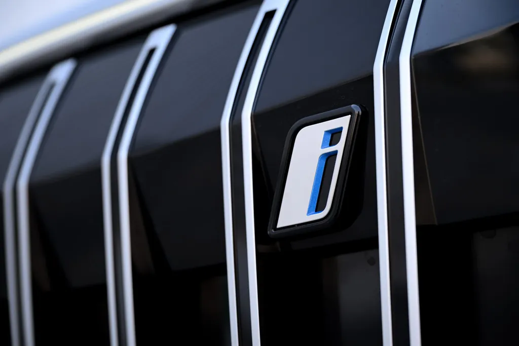 BMW I 5 Edrive40 photo 5