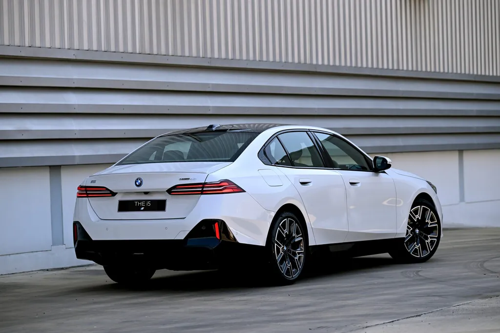 BMW I 5 Edrive40 photo 8