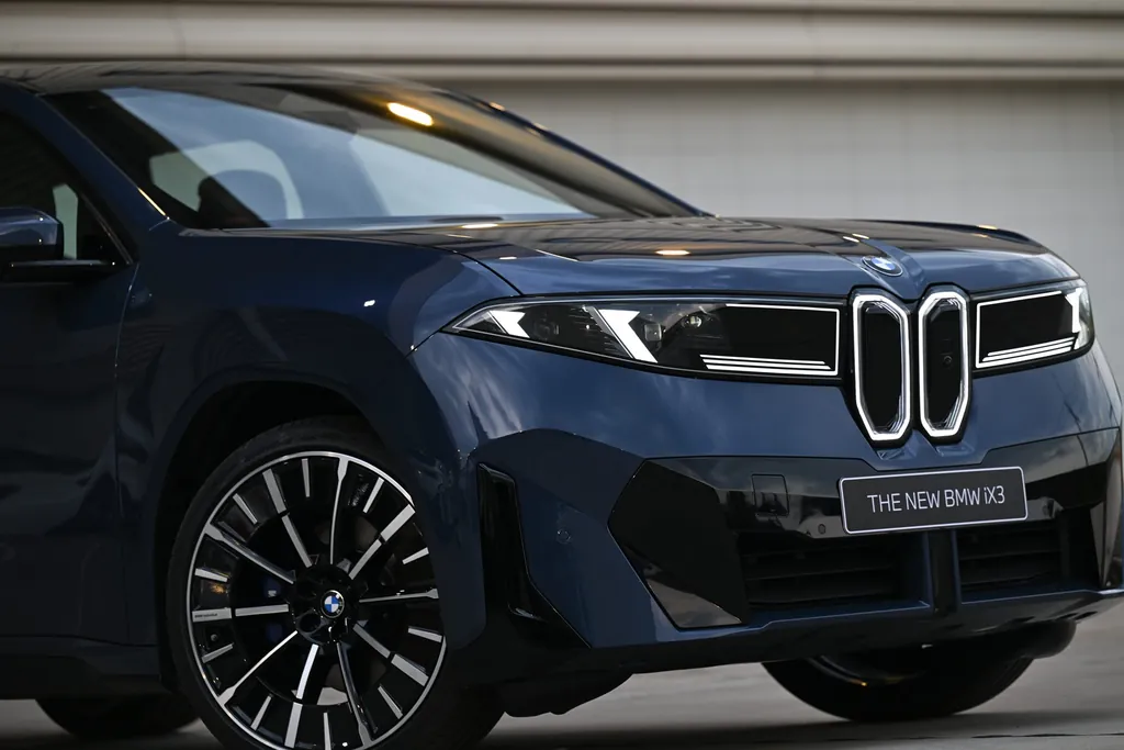 BMW IX3 50 Xdrive photo 6