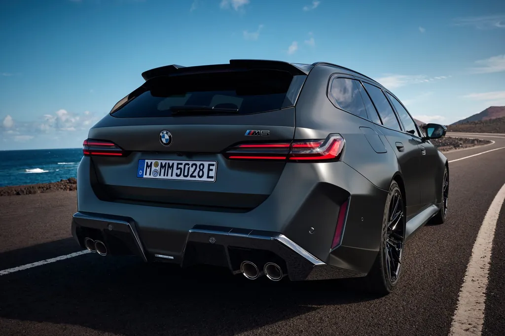 BMW M5