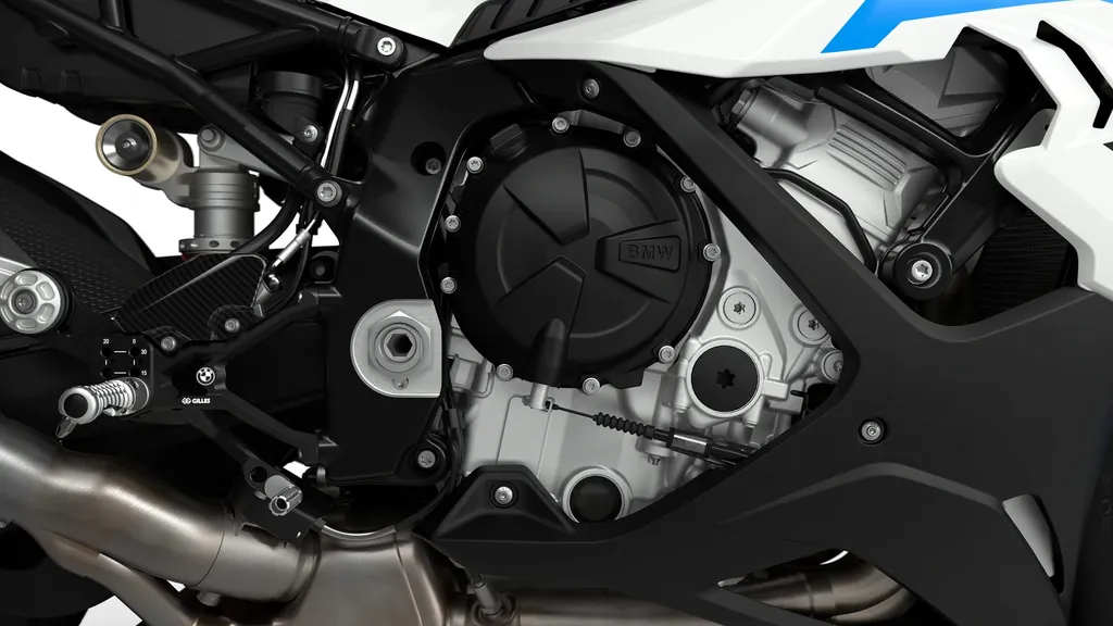 BMW S photo 8