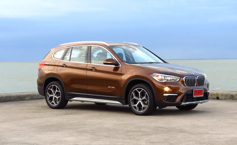 BMW X1 photo 3