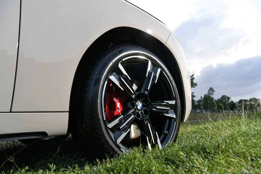 BMW X3 photo 6