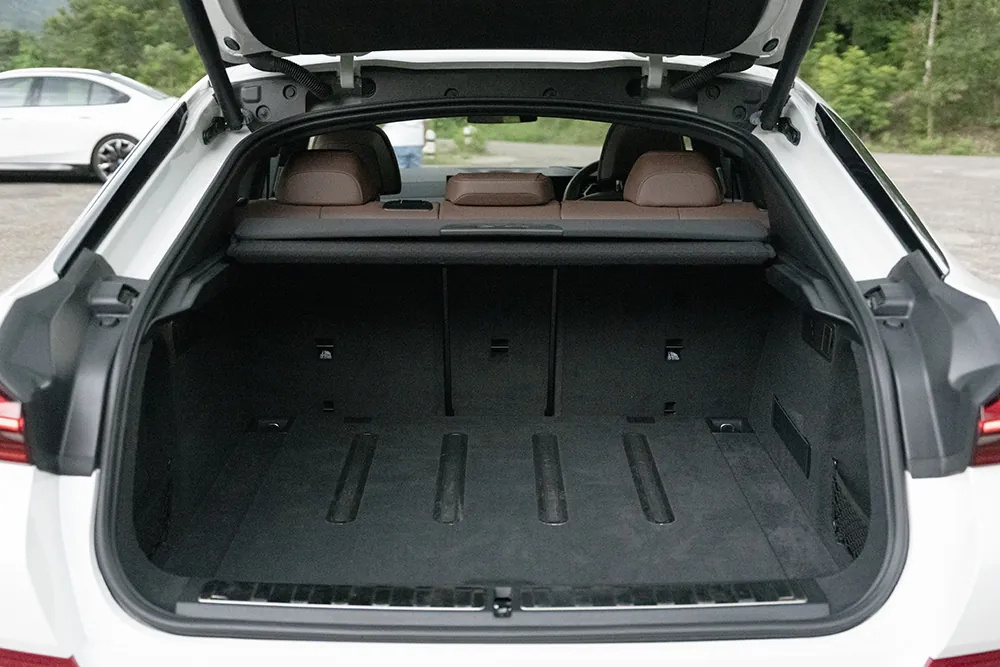 BMW X6 photo 11