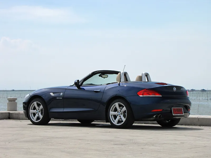BMW Z4 S23I photo 8