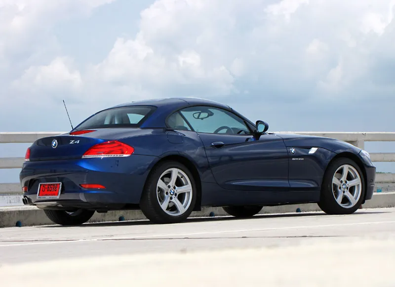 BMW Z4 S23I photo 6