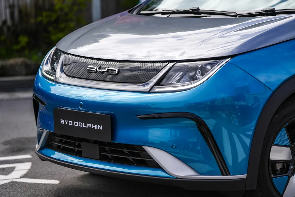 BYD Dolphin photo 2
