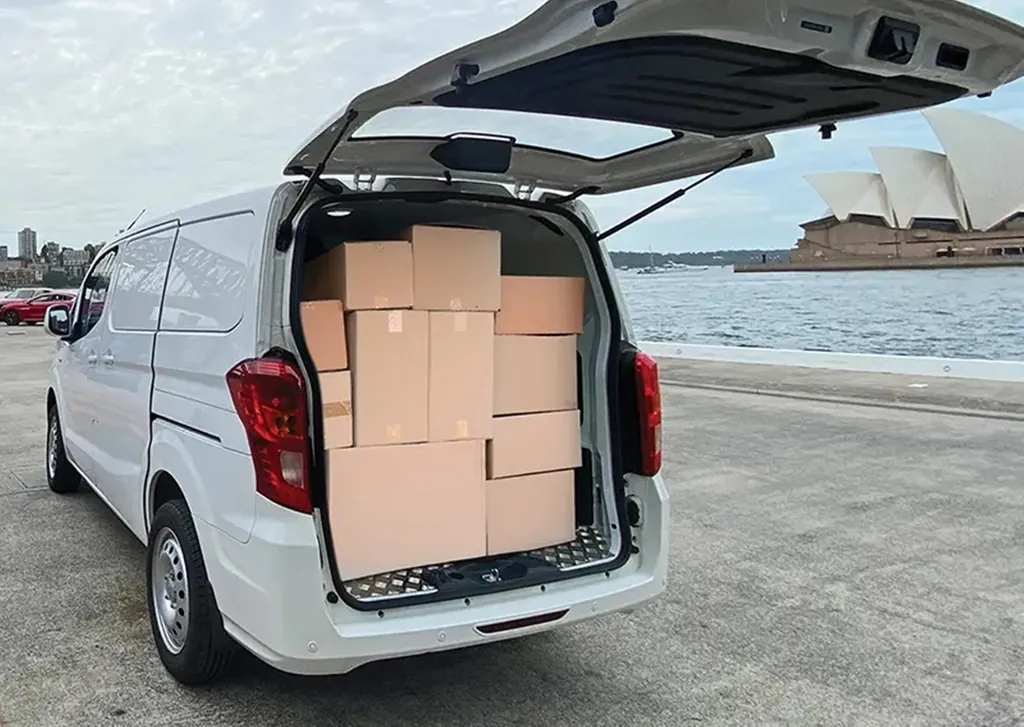 BYD T3