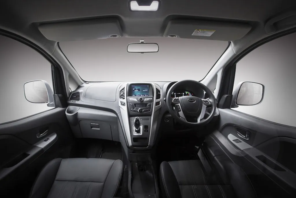 BYD T3 photo 3