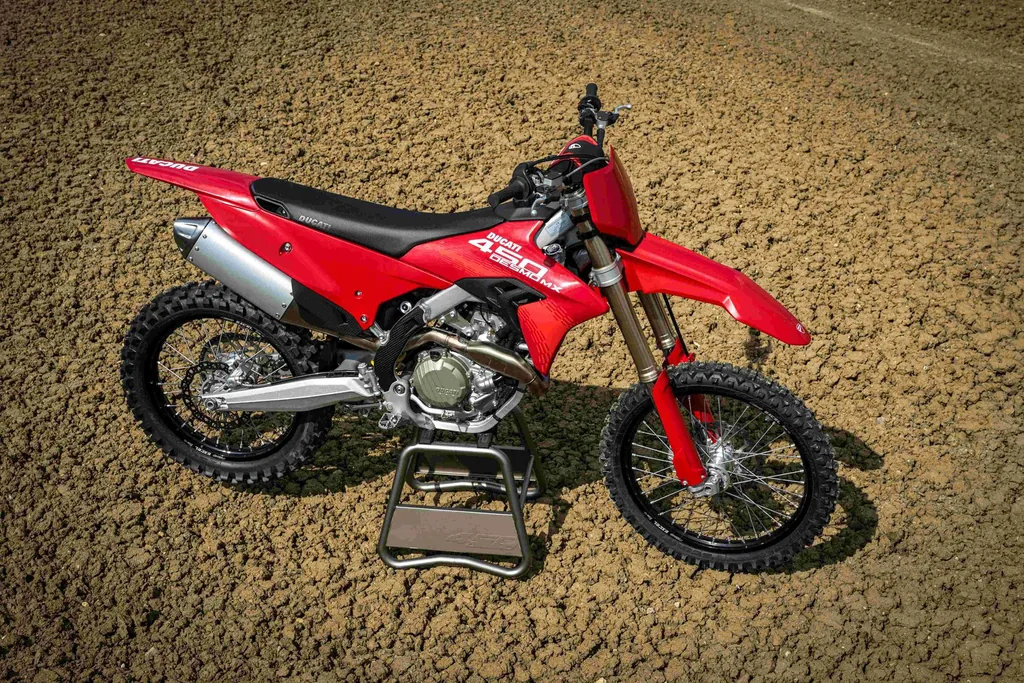 Ducati Desmo photo 5