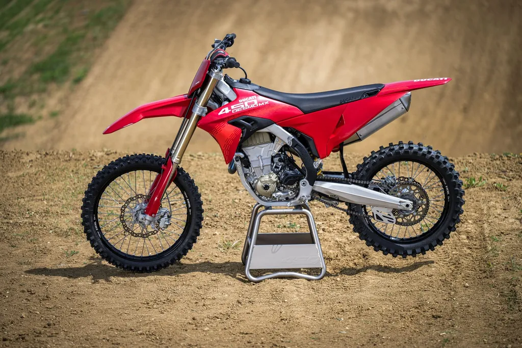 Ducati Desmo photo 6