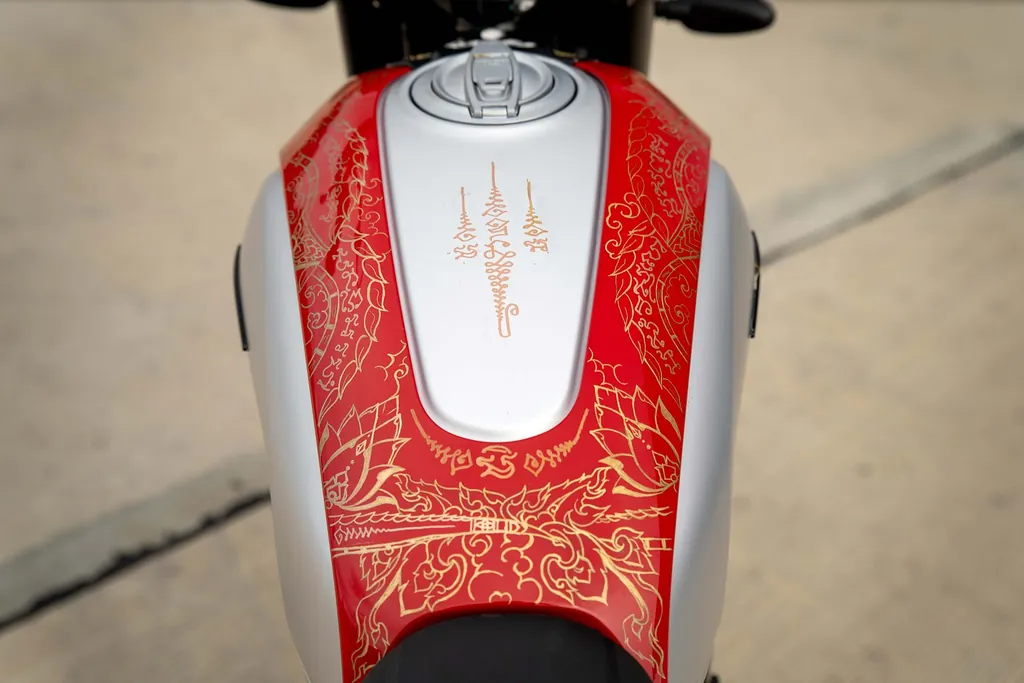 Ducati Scrambler photo 3