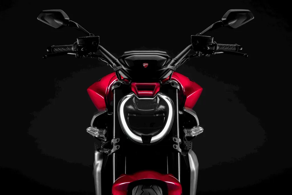 Ducati Xdiavel photo 2