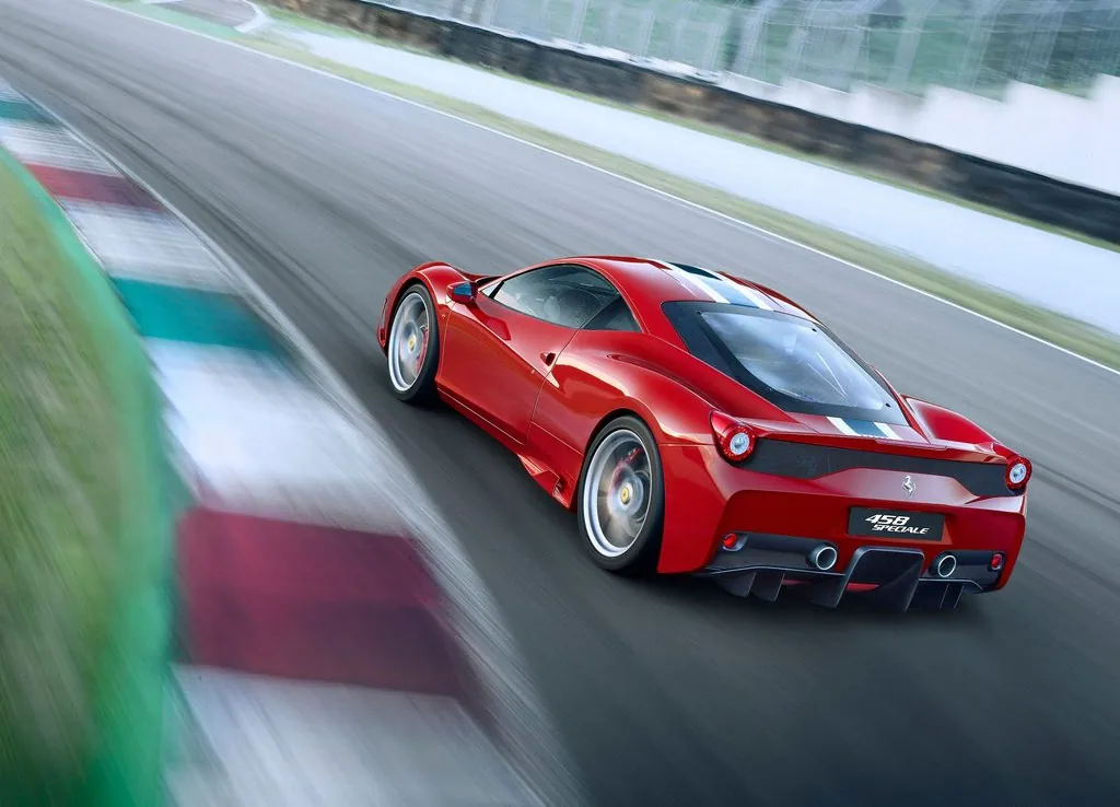 Ferrari 458 photo 3