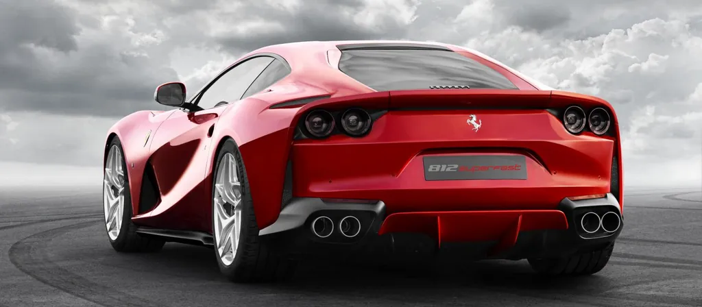 Ferrari 812 Superfast photo 6
