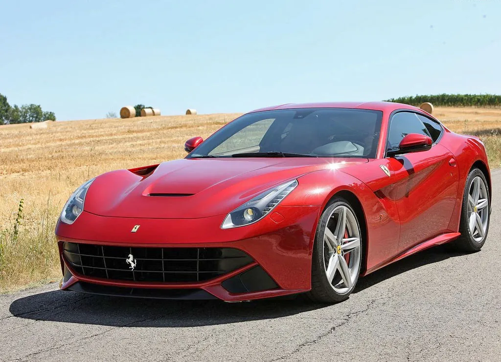 Ferrari F12 photo 5