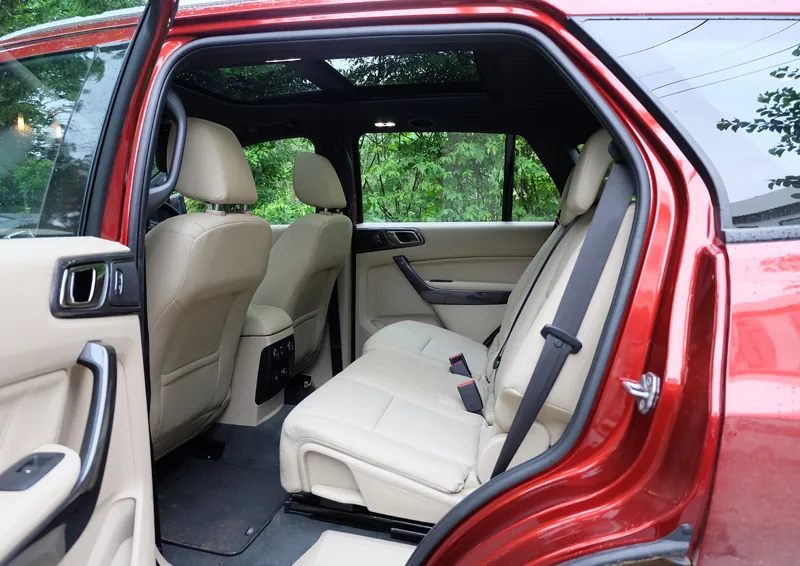Ford Everest photo 8