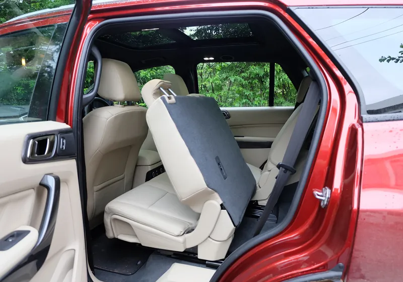 Ford Everest photo 9