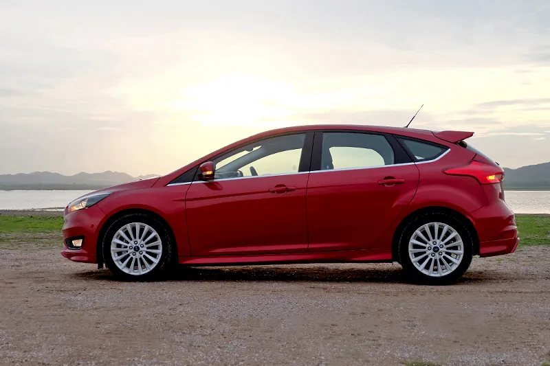 Ford Focus Ecoboost Turbo photo 4