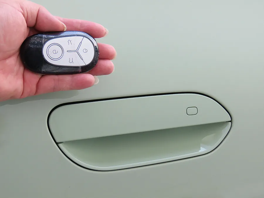 Geely EX2 photo 7