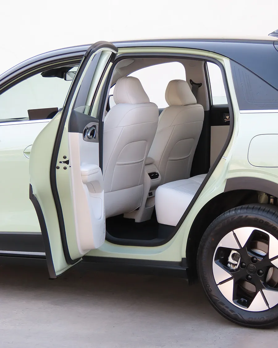 Geely EX2 photo 12