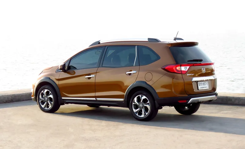 Honda BR-V photo 9