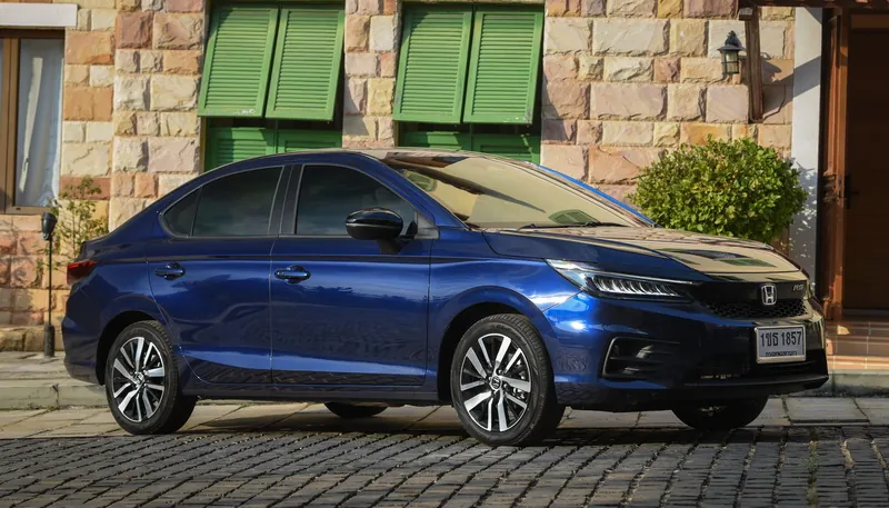 Honda City Ehev And photo 3