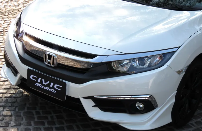 Honda Civic Turbo 15RS photo 7