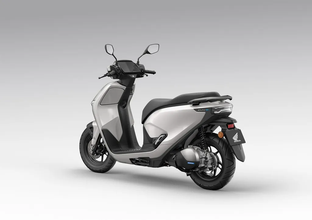 Honda Cuv E photo 3