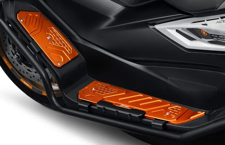 Honda Forza photo 4