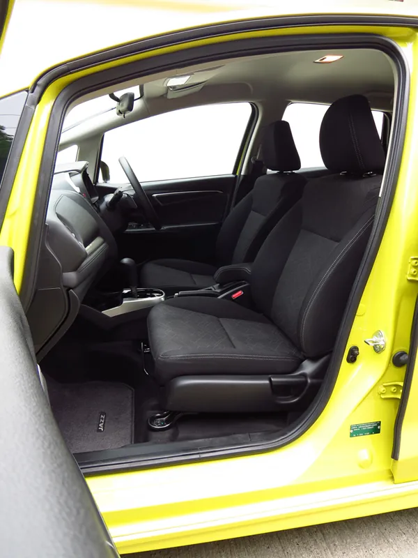 Honda Jazz photo 9