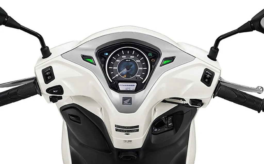 Honda Lead photo 5