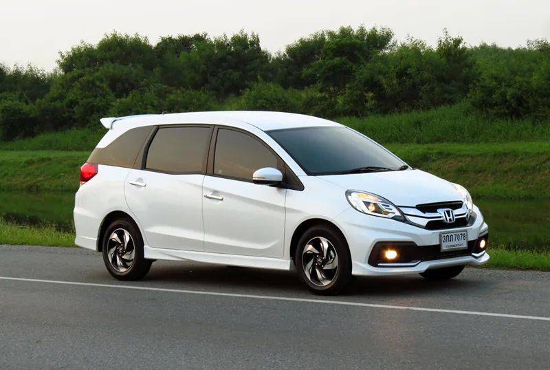 Honda Mobilio photo 4