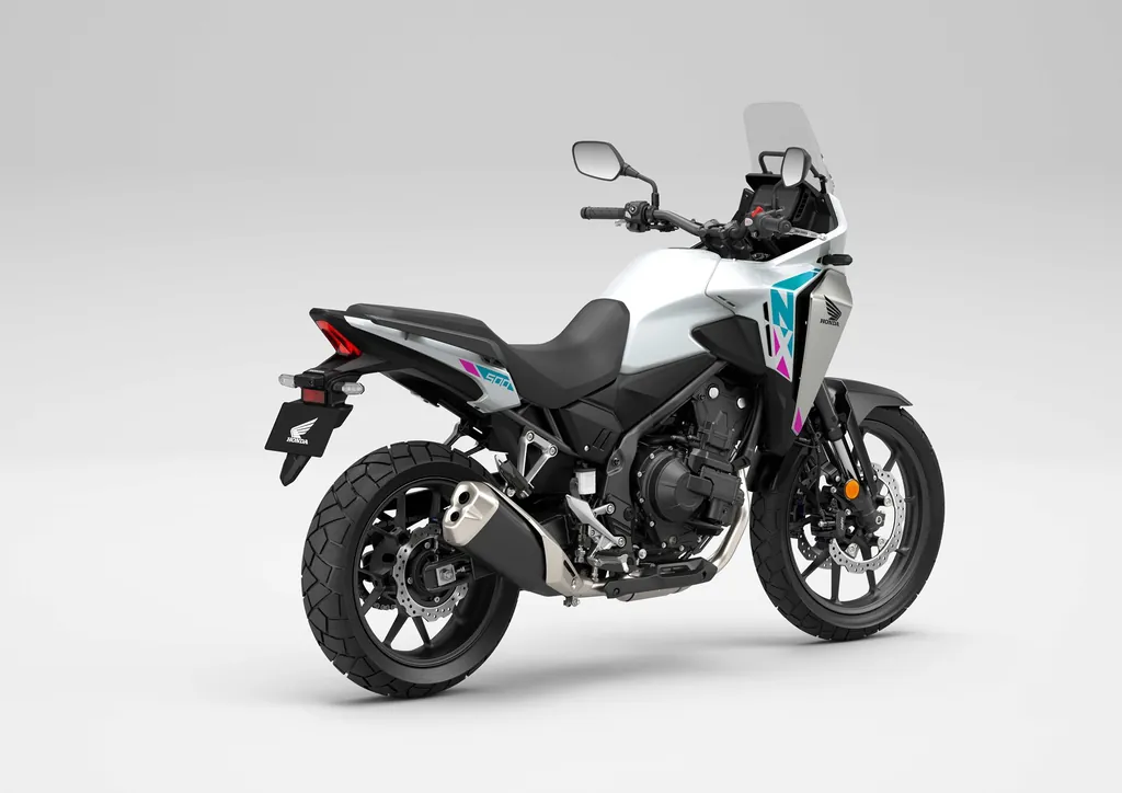 Honda Nx photo 5