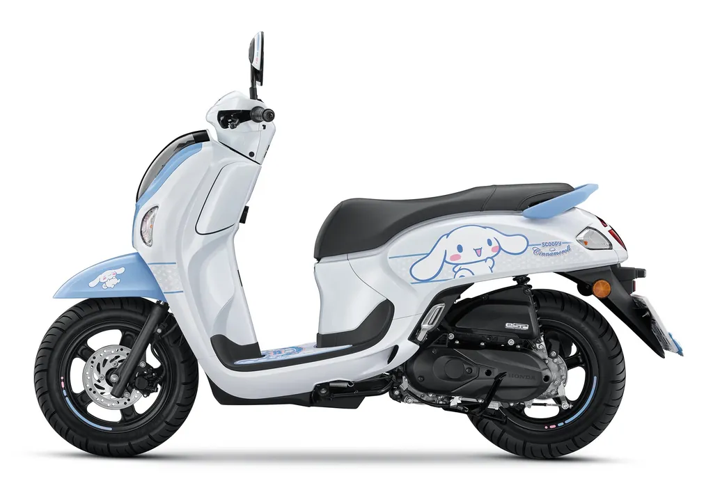 Honda Scoopy photo 4